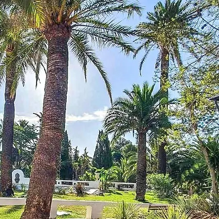Beautiful In Saint-raphael With Kitchen Apartament